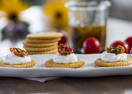 Tomaten-Ricotta-Crostini